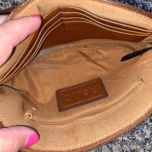 Relic Purse - Picture 4 of 6